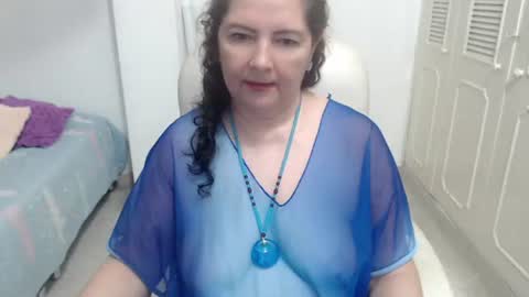 leonela   online show from 13, 7, 2026