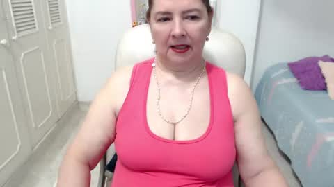 leonela   online show from 30, 7, 2026