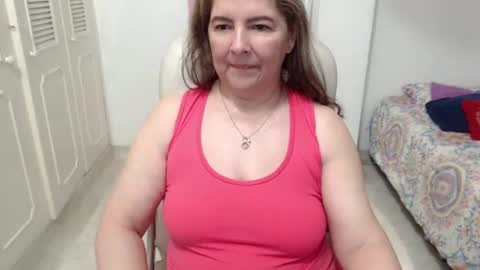 leonela   online show from 9, 8, 2026