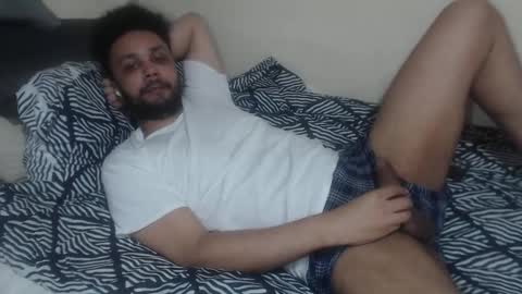 Snapshot of leonevans33 chatting on 1, 3, 2026 LSE online show from 1, 3, 2026