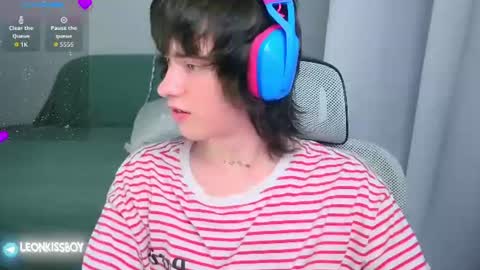 leonkissboy online show from 9, 7, 2026