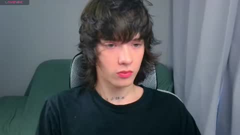 leonkissboy online show from 30, 7, 2026