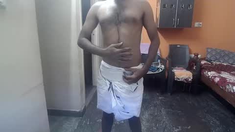 Snapshot of leosbroad chatting on 22, 12, 2024 Leo online show from 22, 12, 2024