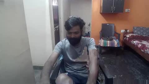 Snapshot of leosbroad chatting on 24, 12, 2024 Leo online show from 24, 12, 2024