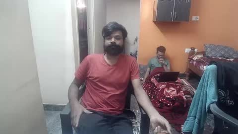 Snapshot of leosbroad chatting on 29, 12, 2024 Leo online show from 29, 12, 2024