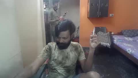 Snapshot of leosbroad chatting on 12, 1, 2025 Leo online show from 12, 1, 2025