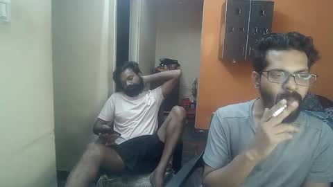 Snapshot of leosbroad chatting on 1, 2, 2025 Leo online show from 1, 2, 2025