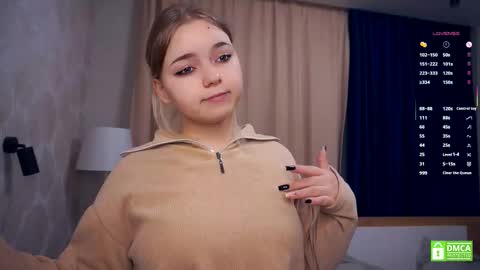 Hello everyone Im Lora Its my first day Were going to have fun together online show from 24, 11, 2025