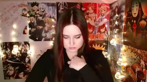 little secret online show from 26, 11, 2025