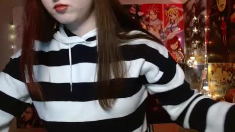 little secret online show from 22, 12, 2025