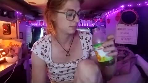 LesleyGumGrass- The Boring Trans girl online show from 7, 10, 2025