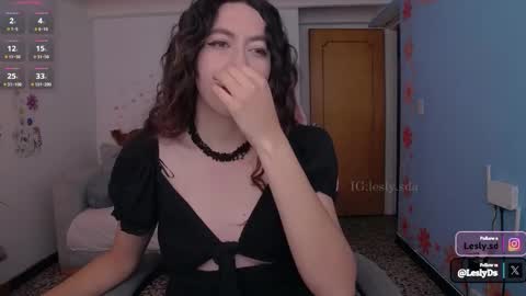 Snapshot of leslie9669 chatting on 29, 1, 2025 Lesly online show from 29, 1, 2025