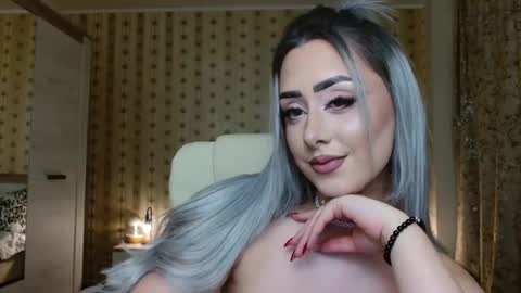 leslie_secret online show from 11, 2, 2025