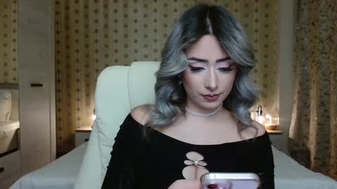 leslie_secret online show from 17, 2, 2025
