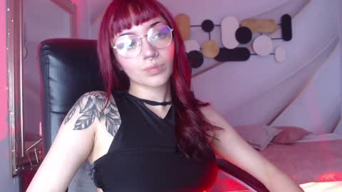 Less  online show from 20, 12, 2024