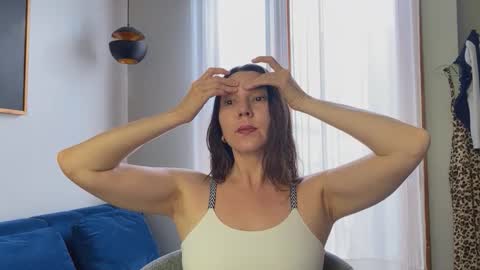 Snapshot of lessya_magic chatting on 1, 10, 2025 lessya_magic online show from 1, 10, 2025