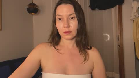 Snapshot of lessya_magic chatting on 3, 10, 2025 lessya_magic online show from 3, 10, 2025