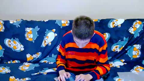 lester_broo online show from 19, 12, 2025