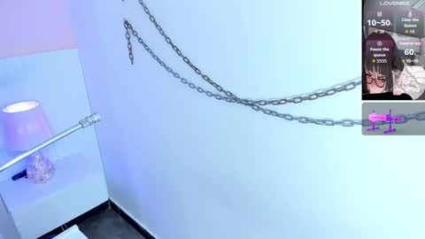 Snapshot of leticia_lynn chatting on 12, 9, 2025 LETI 3 online show from 12, 9, 2025