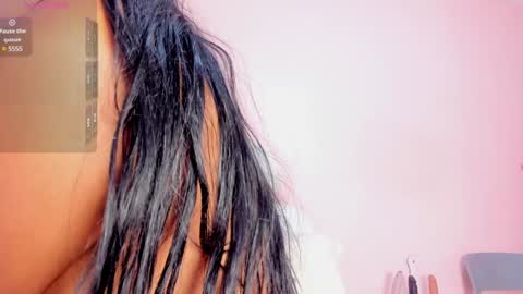 Letizia online show from 4, 2, 2025