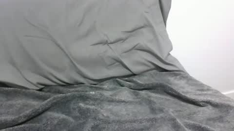 lets_play143 online show from 3, 3, 2025