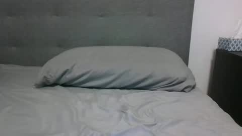 lets_play143 online show from 30, 9, 2025