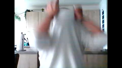 Snapshot of letshavefun2gether68 chatting on 27, 9, 2025 letshavefun2gether68 online show from 27, 9, 2025