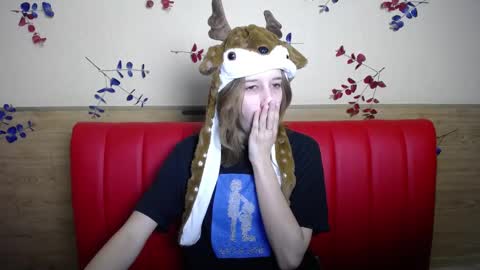 letty_curly online show from 5, 12, 2024