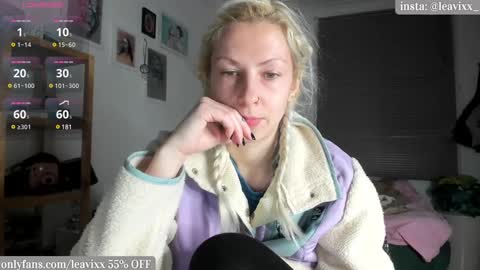 Snapshot of leusee chatting on 11, 3, 2025 LeaVixx online show from 11, 3, 2025