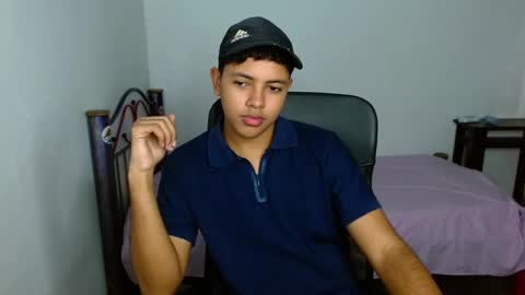 Snapshot of levii_7 chatting on 17, 9, 2025 0600AM-1200PM - online show from 17, 9, 2025