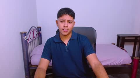 Snapshot of levii_7 chatting on 25, 9, 2025 0600AM-1200PM - online show from 25, 9, 2025