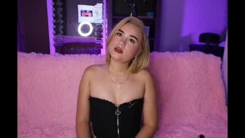 Alexandra online show from 10, 4, 2026