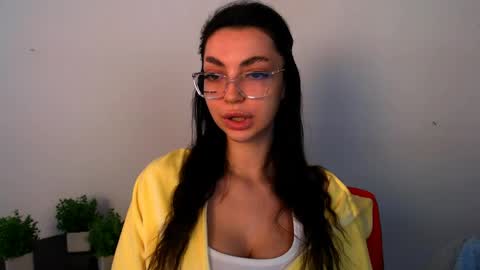 Alexia online show from 8, 5, 2026