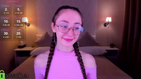 Snapshot of lexi_split chatting on 21, 6, 2026 Lexi GTM2 MonWedThurSatSun 1000am-400pm online show from 21, 6, 2026