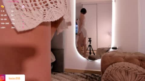 LEXIE online show from 7, 2, 2025