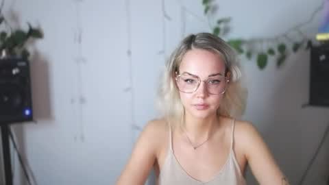 Snapshot of lexie_wild chatting on 10, 12, 2024 Lexie online show from 10, 12, 2024