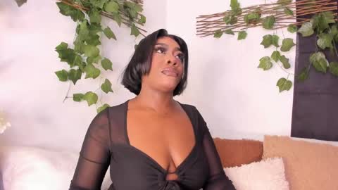 Lexieegrey online show from 11, 5, 2026