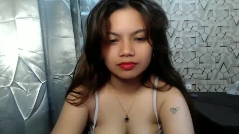 LEXIE online show from 1, 1, 2025