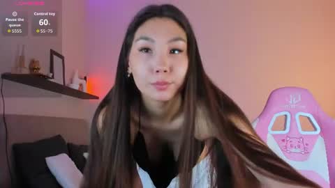 Lexie  dont forget to thumbs up me  online show from 24, 7, 2026