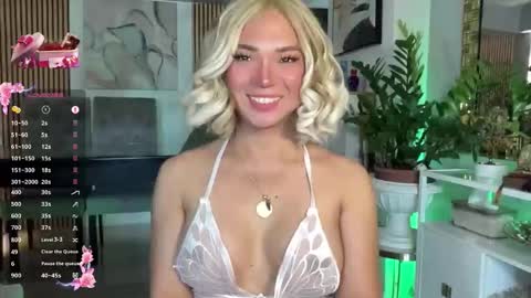 lexiesmith_ online show from 20, 4, 2026
