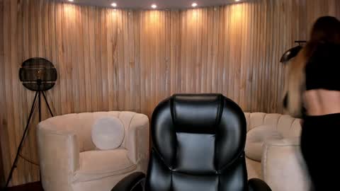 Lexie  online show from 31, 12, 2024