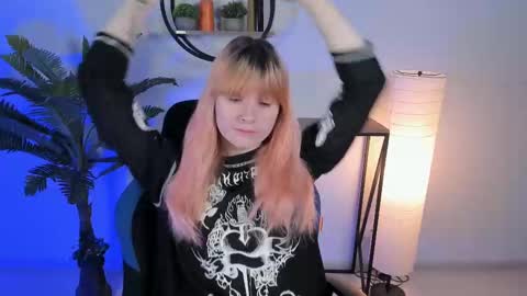 Lexi Wenford NO NUDE GODDESS online show from 25, 2, 2025