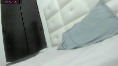 LEXXI online show from 4, 12, 2025