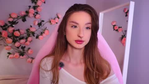 Lexy  online show from 27, 7, 2026