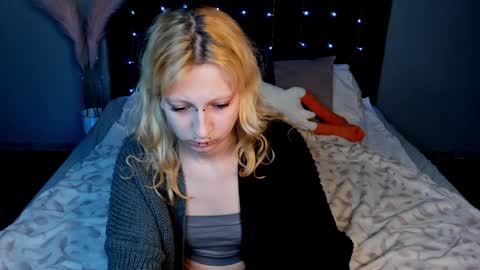 Lexy online show from 4, 2, 2025