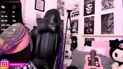 Snapshot of lexyjoyce chatting on 25, 11, 2025 LexyJoyce online show from 25, 11, 2025