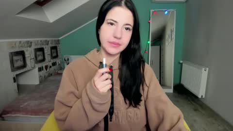 lexyswett online show from 12, 12, 2024