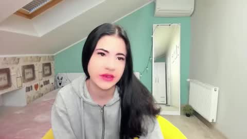 lexyswett online show from 24, 12, 2024