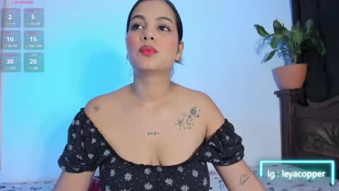 Leya online show from 4, 5, 2026