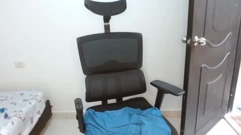 Snapshot of leydy_day chatting on 27, 2, 2026 leydy_day online show from 27, 2, 2026